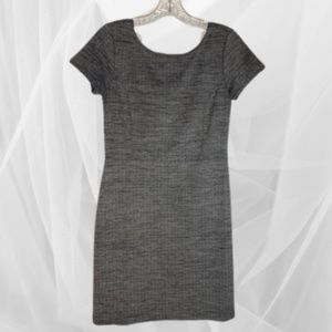 Women's Business Dress Sz 4 Banana Republic